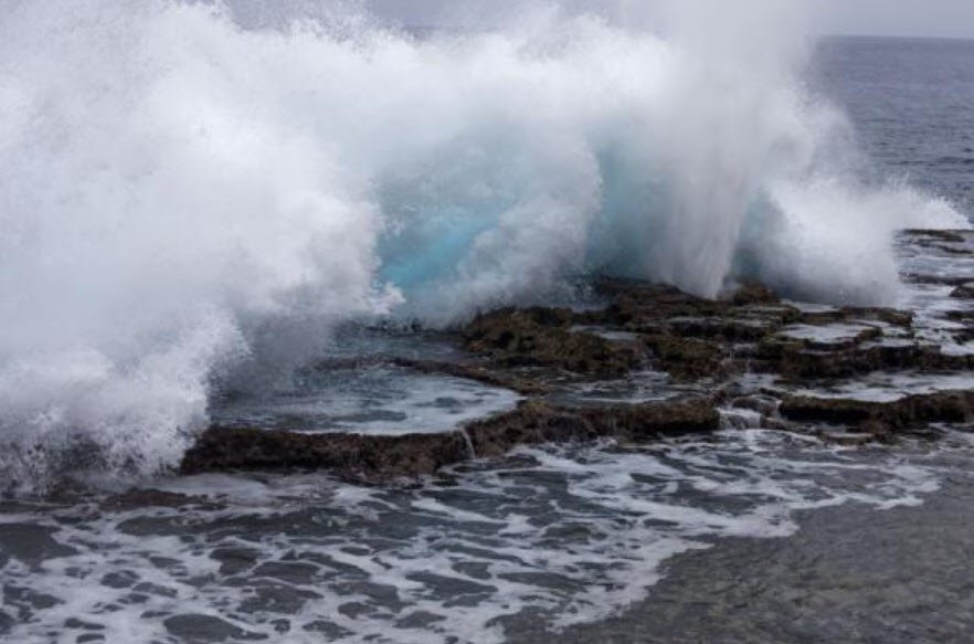 Mapu a Vaea (Blowholes), Houma, Tongatapu, Tonga